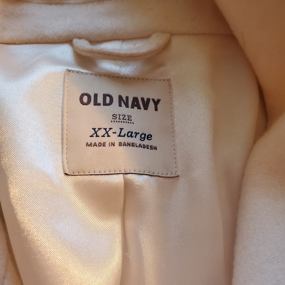 White plus size wool coat - Picture 2 of 3